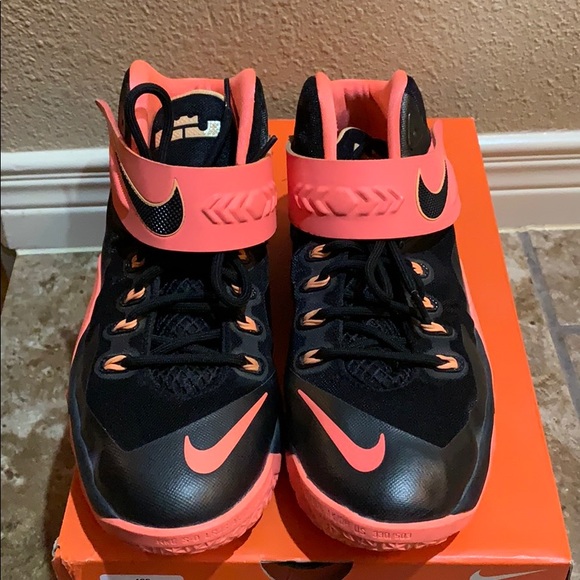 Nike Soldier VIII - Picture 2 of 7